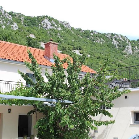 בריביר Villa Nona Tamara With Astonishing Sea & Mountains View מראה חיצוני תמונה