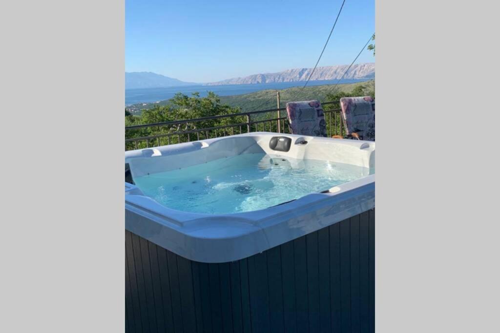 בריביר Villa Nona Tamara With Astonishing Sea & Mountains View מראה חיצוני תמונה