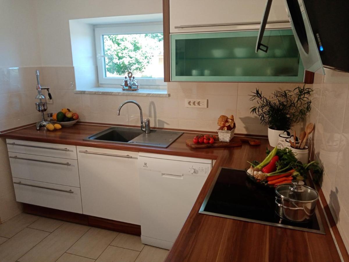 בריביר Villa Nona Tamara With Astonishing Sea & Mountains View מראה חיצוני תמונה