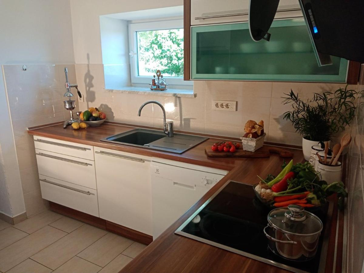 בריביר Villa Nona Tamara With Astonishing Sea & Mountains View מראה חיצוני תמונה
